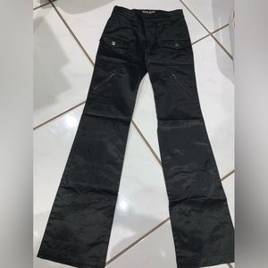 Guess women’s pants